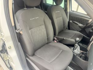 Dacia Duster Laureate dCi 90 4X2 EU6  - Foto 30