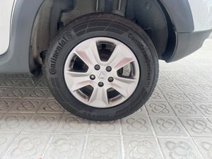 Dacia Duster Laureate dCi 90 4X2 EU6  - Foto 11