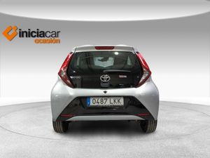 Toyota Aygo 1.0 70 x-play  - Foto 5