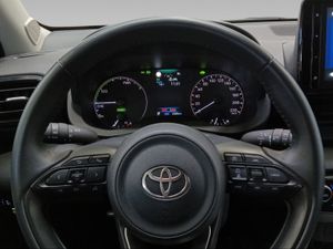 Toyota Yaris 1.5 120H Active Plus  - Foto 14