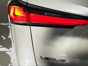 Lexus NX 2.5 300h Business 2WD  - Foto 18