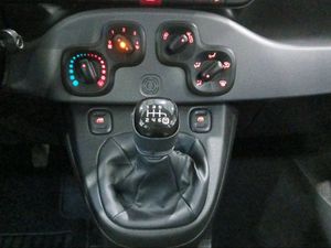 Fiat Panda City Life Hybrid 1.0 Gse 51kw (70CV)  - Foto 19