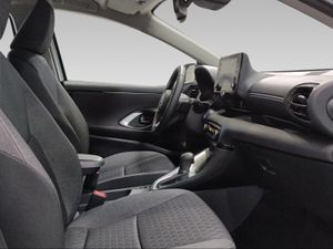 Toyota Yaris 1.5 120H Active Tech  - Foto 7