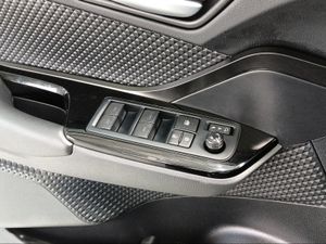 Toyota C-HR 1.8 125H Advance  - Foto 21