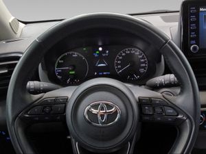 Toyota Yaris 1.5 120H Active Tech  - Foto 14