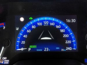 Toyota Corolla 1.8 125H ACTIVE TECH E-CVT  - Foto 15