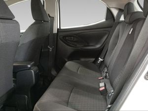 Toyota Yaris 1.5 120H Active Tech  - Foto 12