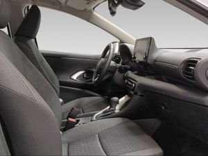Toyota Yaris 1.5 120H Active Tech  - Foto 7