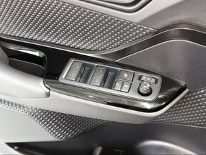 Toyota C-HR 1.8 125H Advance  - Foto 22