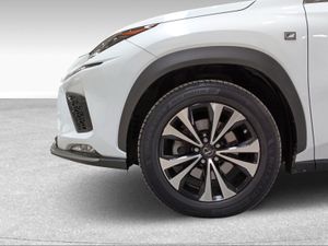 Lexus NX 2.5 300h F Sport Kick Power+Panorámico  - Foto 11