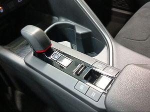 Toyota C-HR 2.0 220PH GR Sport  - Foto 26