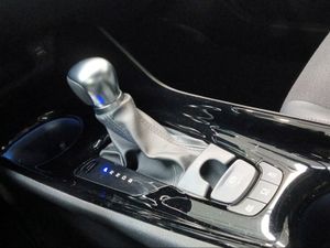 Toyota C-HR 1.8 125H Advance  - Foto 23