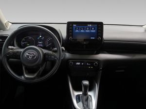 Toyota Yaris 1.5 120H Active Tech  - Foto 9