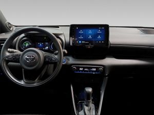 Toyota Yaris 1.5 120H Style Plus  - Foto 9