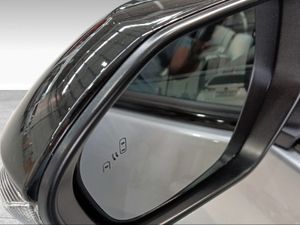 Toyota Yaris 1.5 120H Style Plus  - Foto 24
