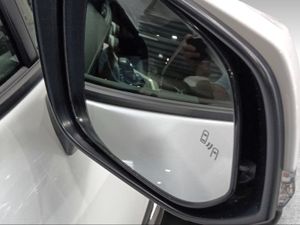 Toyota Rav4 220H e-CVT 4x4 Luxury  - Foto 27