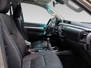 Toyota Hilux Cabina Doble VX 2.8D 204 T/M 6V 4x4   - Foto 7