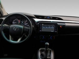 Toyota Hilux Cabina Doble VX 2.8D 204 T/M 6V 4x4   - Foto 9