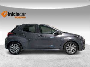 Toyota Yaris 1.5 120H Active Tech  - Foto 18