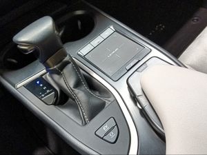 Lexus UX 2.0 250h Premium  - Foto 15