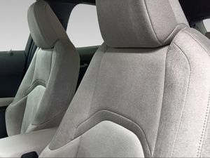 Lexus UX 2.0 250h Premium  - Foto 17