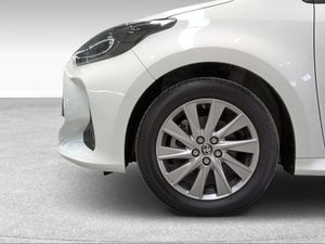 Toyota Yaris 1.5 120H Active Tech  - Foto 17