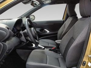 Toyota Yaris Cross 1.5 120H Active Tech  - Foto 13