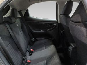 Toyota Yaris 1.5 120H Active Tech  - Foto 8