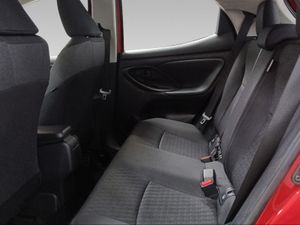 Toyota Yaris 1.5 120H Active Tech  - Foto 12