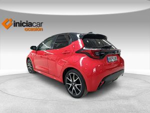 Toyota Yaris 1.5 120H Style P. Premier Edition  - Foto 3