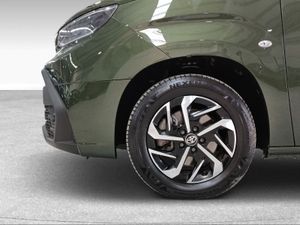 Toyota Proace City Verso Family L2 1.5D 130CV Active 7p  - Foto 17
