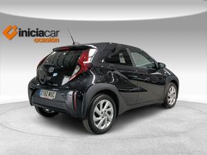 Toyota Aygo X Cross 1.0 VVT-I 72CV Play  - Foto 19