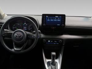 Toyota Yaris 1.5 120H Active Tech  - Foto 9