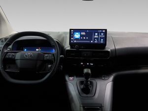 Toyota Proace City Verso Family L2 1.5D 130CV Active 7p  - Foto 9