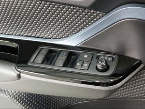 Toyota C-HR 1.8 125H Advance  - Foto 22