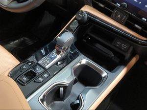 Lexus NX 450h+ Executive 4WD  - Foto 16