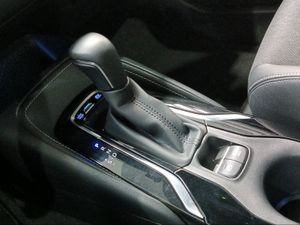 Toyota Corolla 2.0 180H STYLE E-CVT  - Foto 22