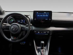 Toyota Yaris 1.5 120H GR Sport  - Foto 9