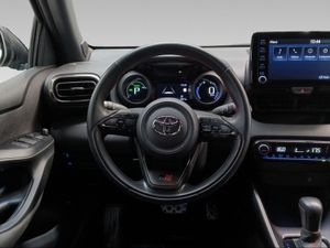 Toyota Yaris 1.5 120H GR Sport  - Foto 10