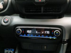 Toyota Yaris 1.5 120H GR Sport  - Foto 23