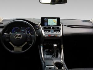 Lexus NX 2.5 300h Business Navigation 2WD  - Foto 9