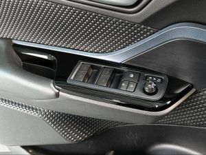 Toyota C-HR 1.8 125H Advance  - Foto 22