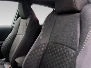 Toyota Corolla 140H Active Plus  - Foto 22