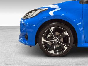 Toyota Yaris 1.5 130H Premiere Edition  - Foto 17