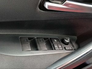 Toyota Corolla 1.8 125H ACTIVE TECH E-CVT  - Foto 22