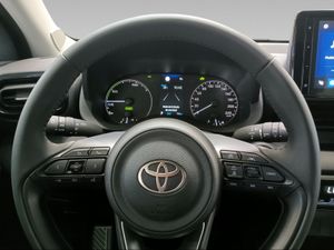 Toyota Yaris 1.5 120H Active Plus  - Foto 14