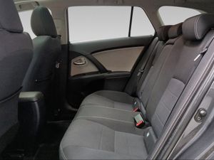 Toyota Avensis 2.0 150D ADVANCE TS  - Foto 12