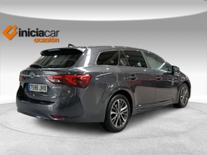 Toyota Avensis 2.0 150D ADVANCE TS  - Foto 19