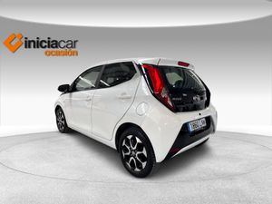 Toyota Aygo 1.0 70 x-play  - Foto 3