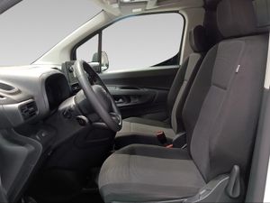 Toyota Proace City L1 1PL VAN GX 650K 1.5D 100CV MT6   - Foto 13